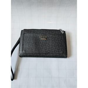 Guess Black Logo Wallet Wristlet Purse Zip Around Snap Closure Embossed